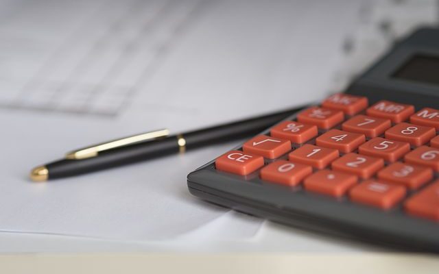 Научный подход к дартсу: Физика и математика в игре